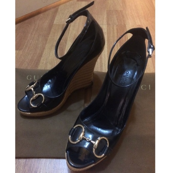 Gucci patent leather horsebit Wedge - Picture 2 of 3